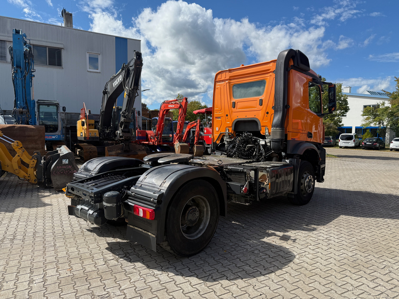 Mercedes-Benz 1848 Arocs SZM 4x4 HAD Kipphydr. Retarder - Tegljač: slika 4 Mercedes-Benz 1848 Arocs SZM 4x4 HAD Kipphydr. Retarder - Tegljač: slika 4