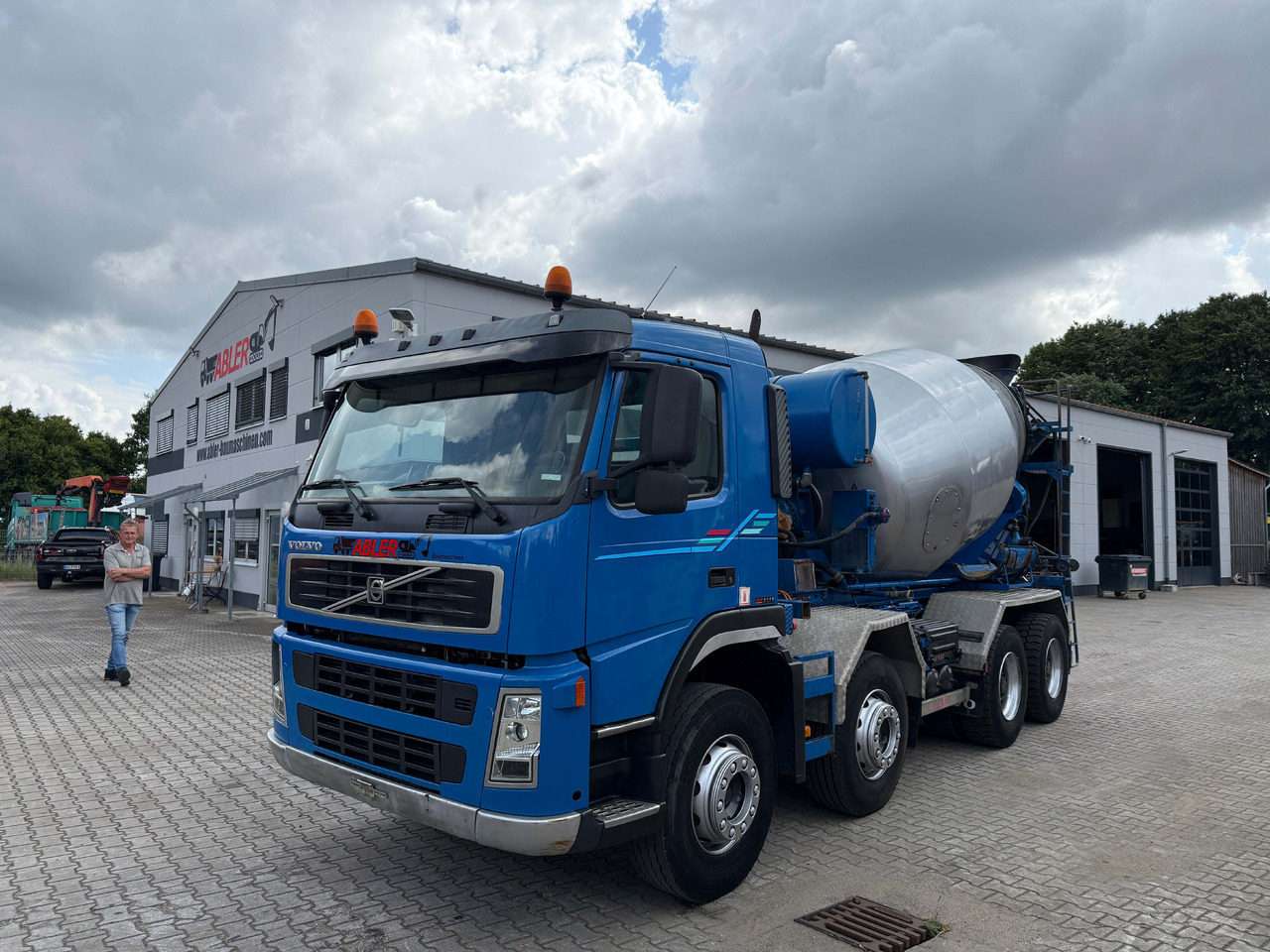 Volvo FM420 Wechselsystem Kipper Betonmischer - Mikser za beton: slika 3 Volvo FM420 Wechselsystem Kipper Betonmischer - Mikser za beton: slika 3