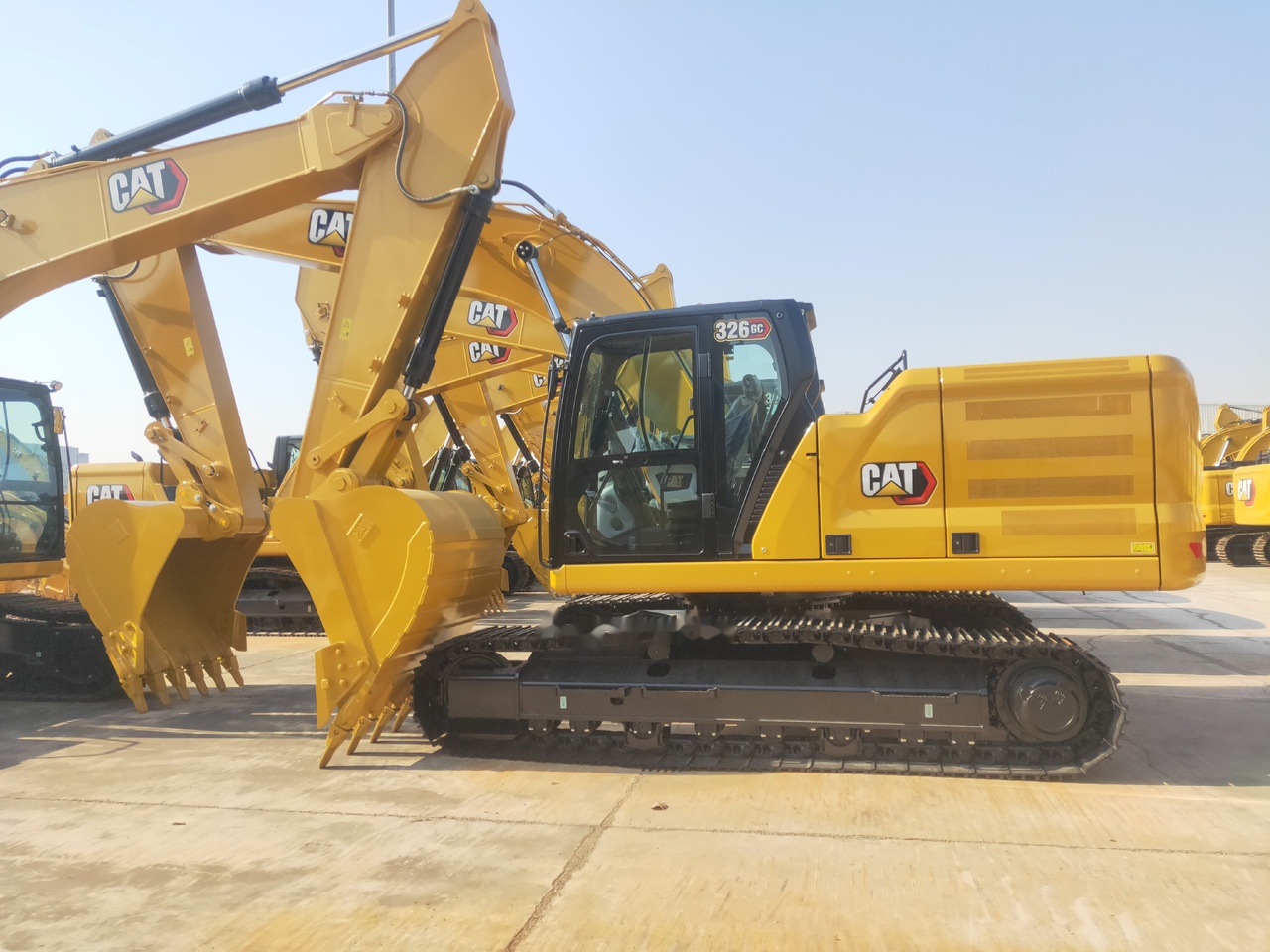 Caterpillar 326GC - Bager guseničar: slika 4 Caterpillar 326GC - Bager guseničar: slika 4