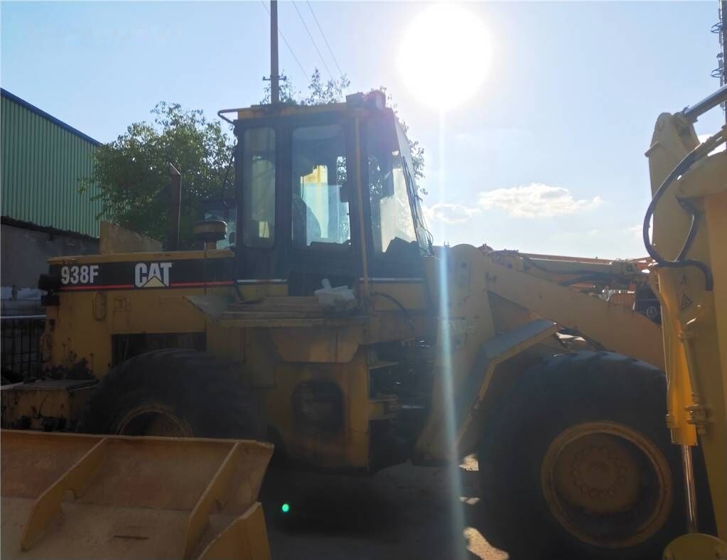 Caterpillar 938 F - Utovarivač točkaš: slika 5 Caterpillar 938 F - Utovarivač točkaš: slika 5