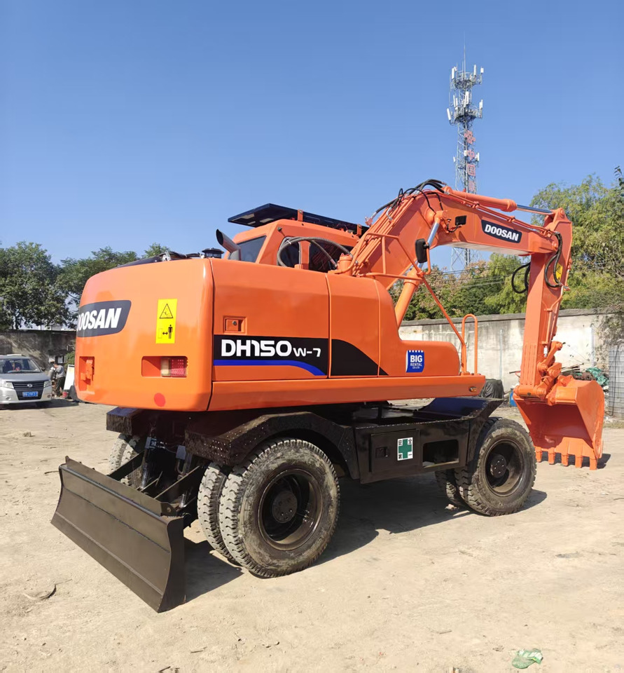 Doosan DH150W - Bager točkaš: slika 4 Doosan DH150W - Bager točkaš: slika 4