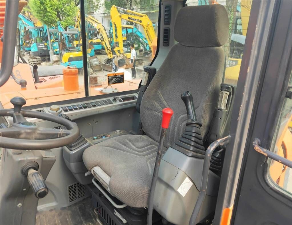 Doosan DX60 W - Bager točkaš: slika 4 Doosan DX60 W - Bager točkaš: slika 4