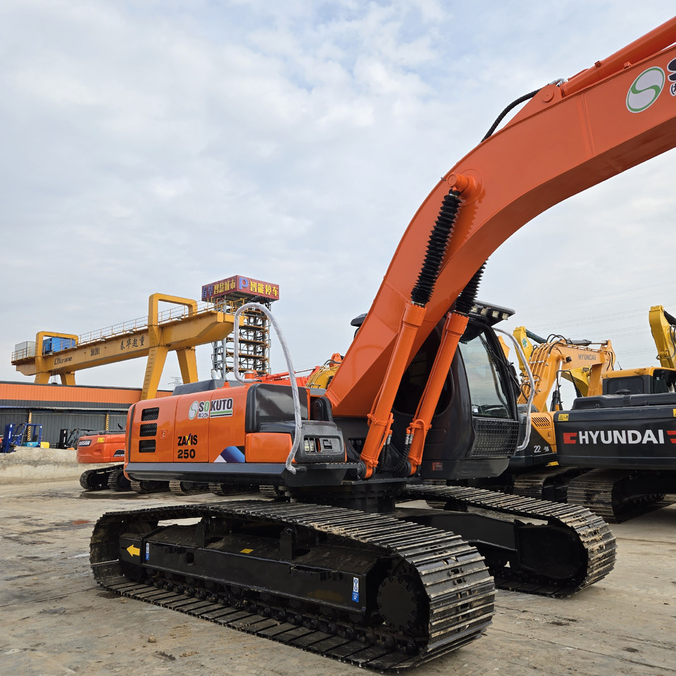HITACHI ZX250 - Bager: slika 4 HITACHI ZX250 - Bager: slika 4