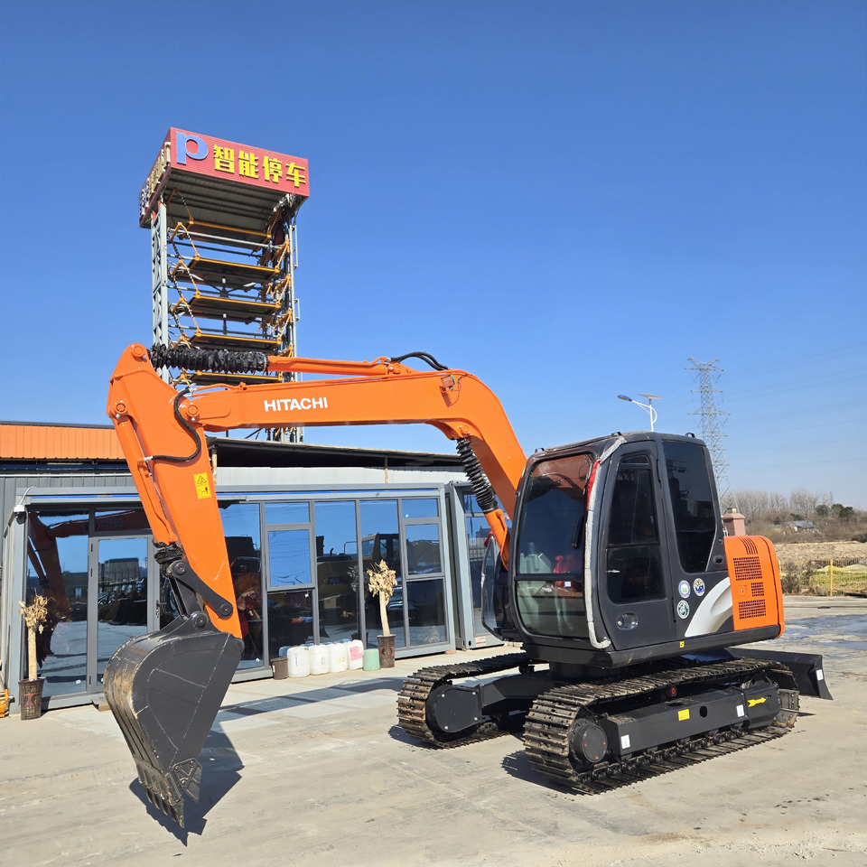 HITACHI ZX70 - Mini bager: slika 2 HITACHI ZX70 - Mini bager: slika 2