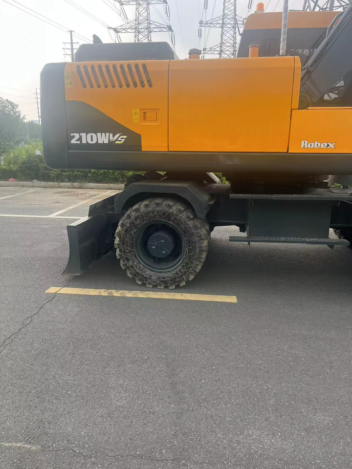 HYUNDAI R210W - Bager točkaš: slika 4 HYUNDAI R210W - Bager točkaš: slika 4