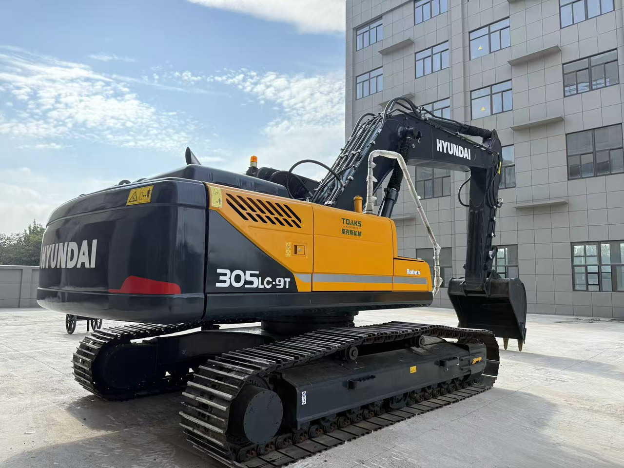 HYUNDAI R305LC-9T - Bager: slika 4 HYUNDAI R305LC-9T - Bager: slika 4