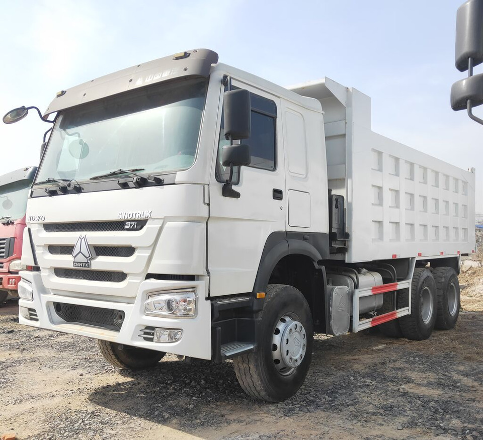 Howo - Istovarivač: slika 1 Howo - Istovarivač: slika 1