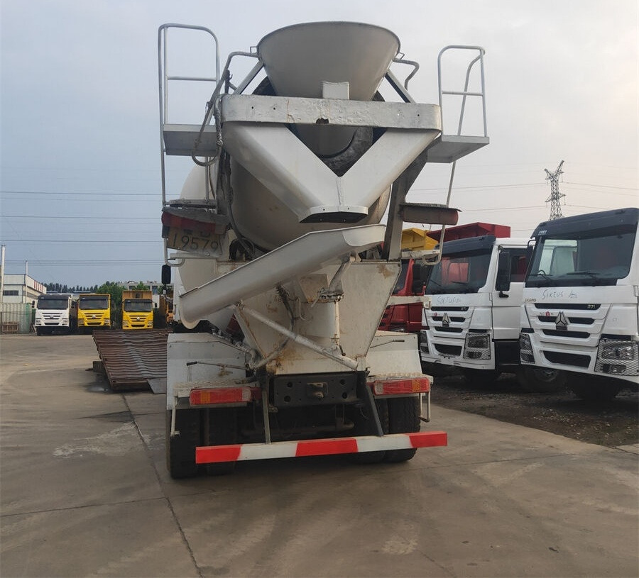 Howo ZZ1257N4347C1 - Mikser za beton: slika 5 Howo ZZ1257N4347C1 - Mikser za beton: slika 5