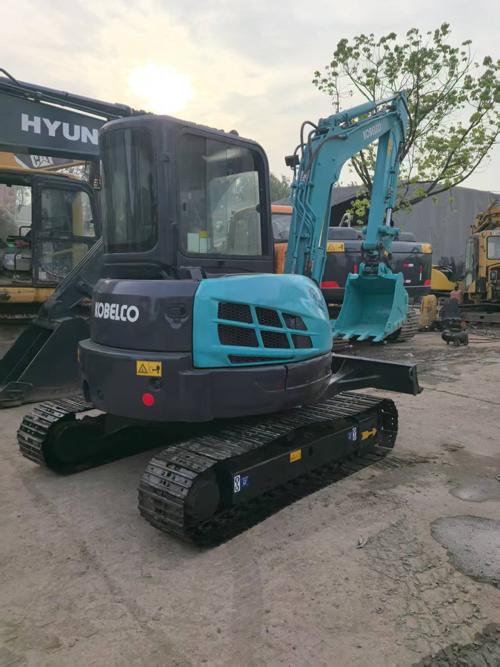 KOBELCO SK55 - Mini bager: slika 4 KOBELCO SK55 - Mini bager: slika 4