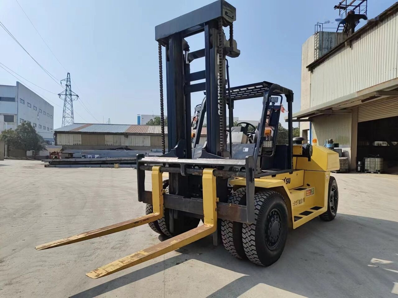 Komatsu FD150 - Dizel viljuškar: slika 1 Komatsu FD150 - Dizel viljuškar: slika 1