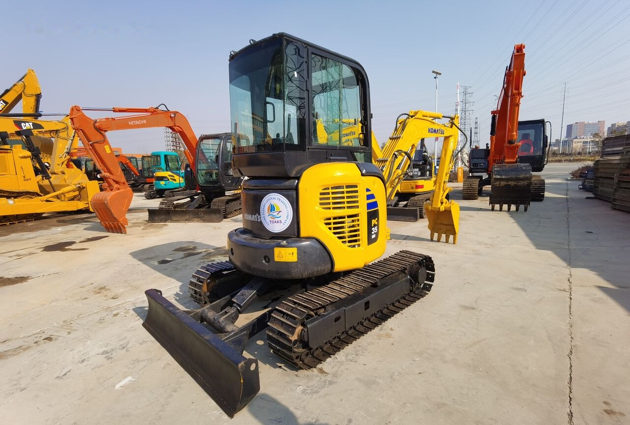 Komatsu PC35MR - Mini bager: slika 1 Komatsu PC35MR - Mini bager: slika 1