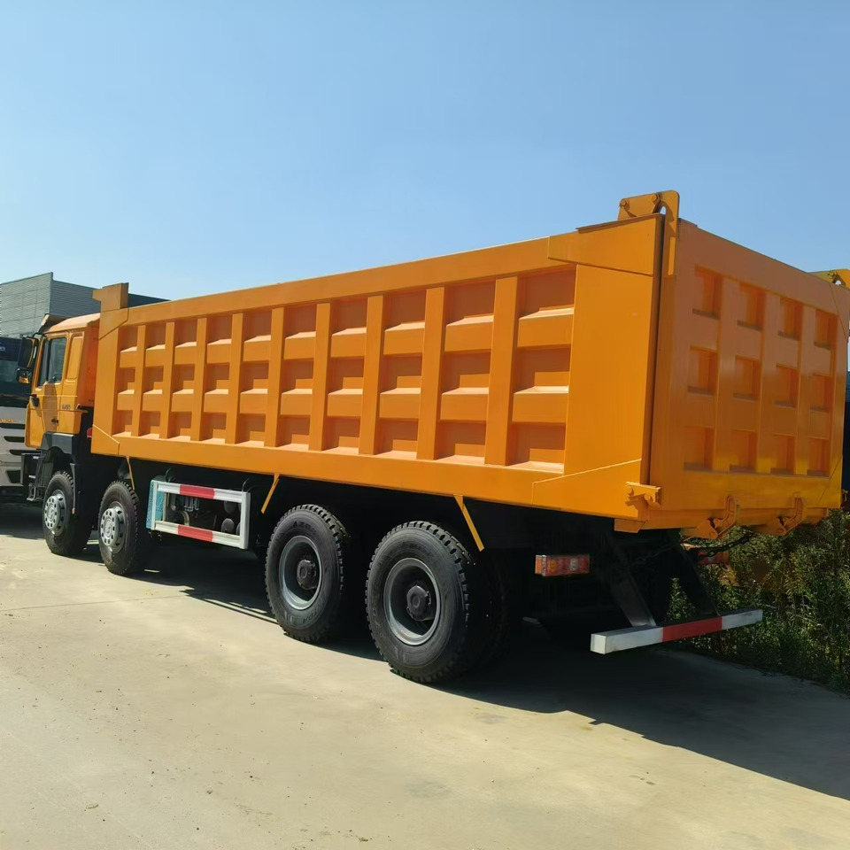 SHACMAN F3000 8*4 Dump truck - Istovarivač: slika 3 SHACMAN F3000 8*4 Dump truck - Istovarivač: slika 3