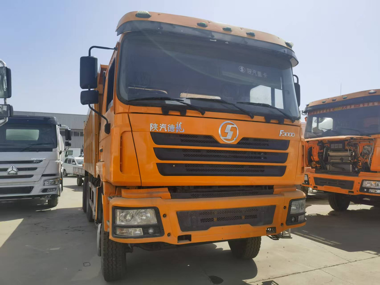 Shacman F3000 6*4 Dump truck - Istovarivač: slika 3 Shacman F3000 6*4 Dump truck - Istovarivač: slika 3