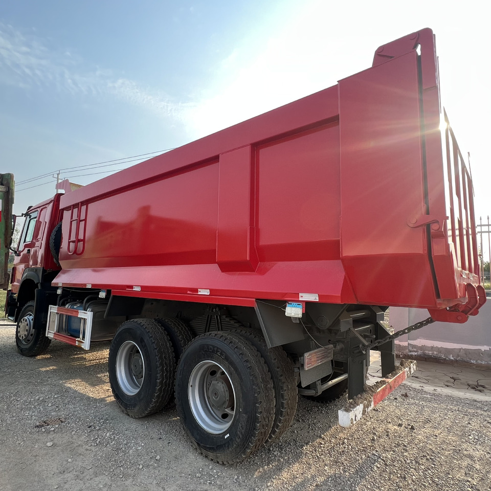Istovarivač Sinotruk HOWO 371 6*4 Dump truck: slika 11