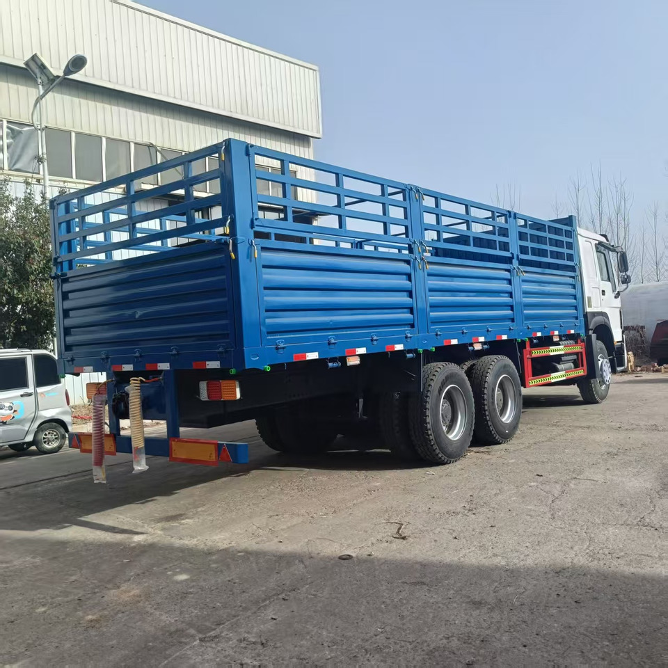 Sinotruk HOWO 371 6*4 Fence truck - Kamion sa tovarnim sandukom: slika 5 Sinotruk HOWO 371 6*4 Fence truck - Kamion sa tovarnim sandukom: slika 5