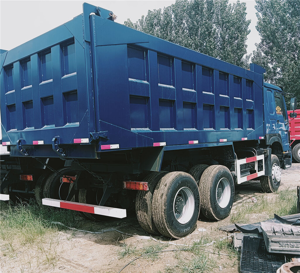 Sinotruk HOWO 6*4 Dump truck - Istovarivač: slika 3 Sinotruk HOWO 6*4 Dump truck - Istovarivač: slika 3