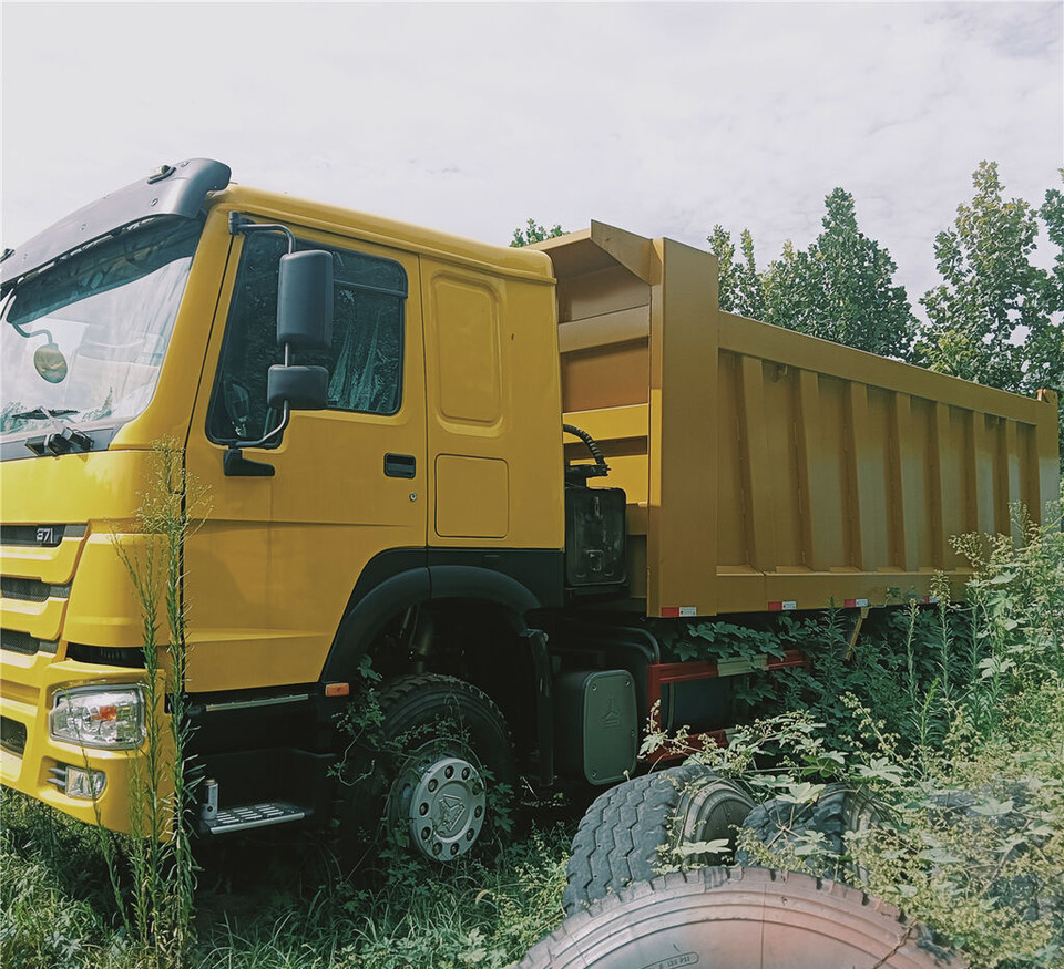 Sinotruk HOWO 6*4 Dump truck - Istovarivač: slika 3 Sinotruk HOWO 6*4 Dump truck - Istovarivač: slika 3