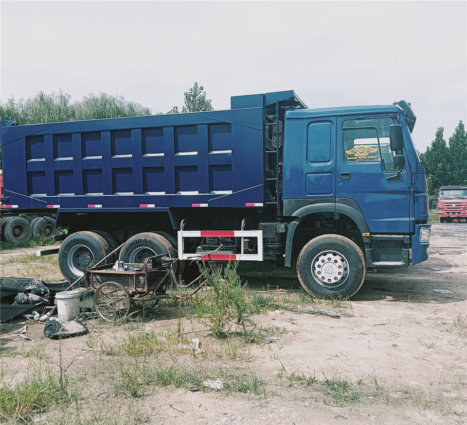 Sinotruk HOWO 6*4 Dump truck - Istovarivač: slika 2 Sinotruk HOWO 6*4 Dump truck - Istovarivač: slika 2
