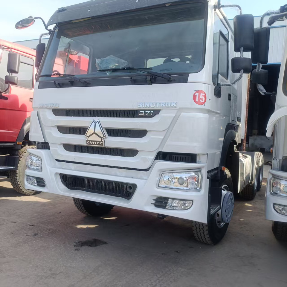 Sinotruk HOWO 371 6*4 Tractor - Tegljač: slika 1 Sinotruk HOWO 371 6*4 Tractor - Tegljač: slika 1