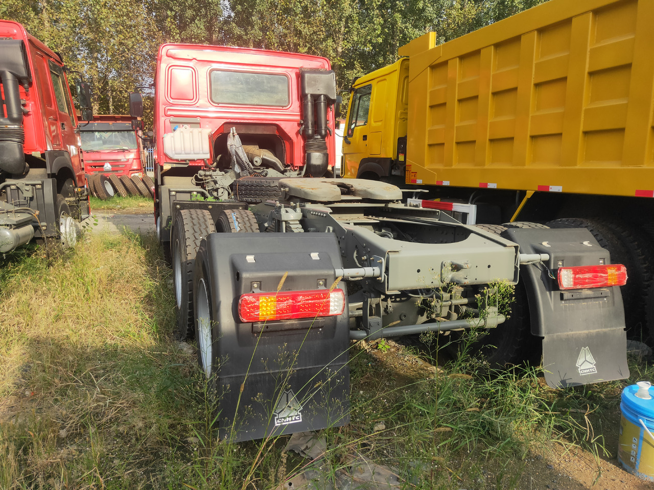 Tegljač Sinotruk HOWO 371 6*4 Tractor: slika 9