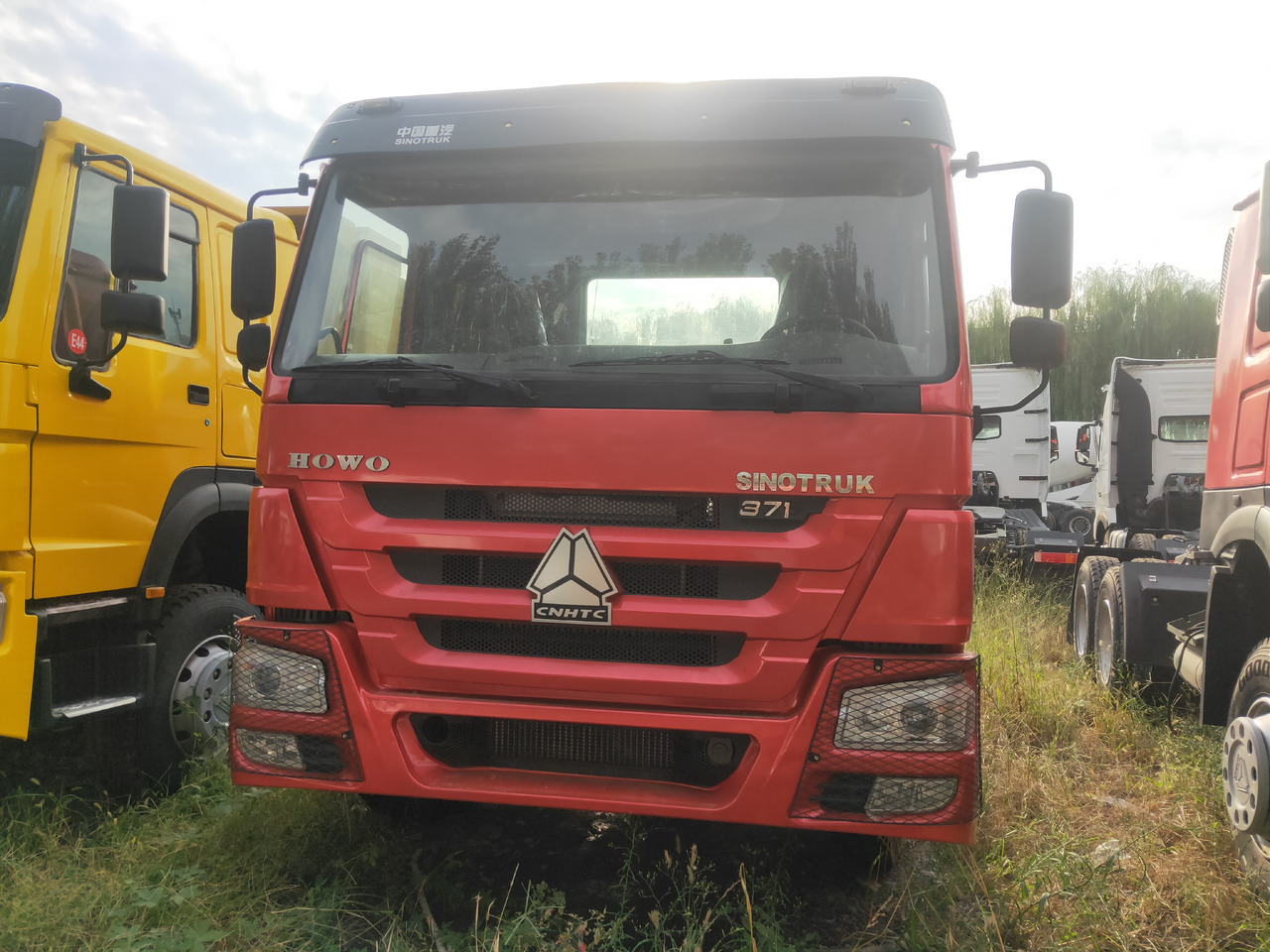 Tegljač Sinotruk HOWO 371 6*4 Tractor: slika 10