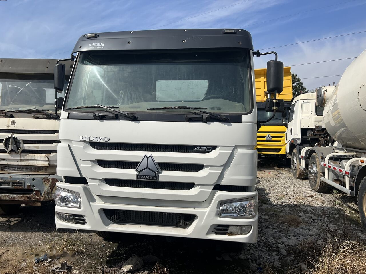 Sinotruk HOWO 420HP 6X4 Tractor - Tegljač: slika 4 Sinotruk HOWO 420HP 6X4 Tractor - Tegljač: slika 4