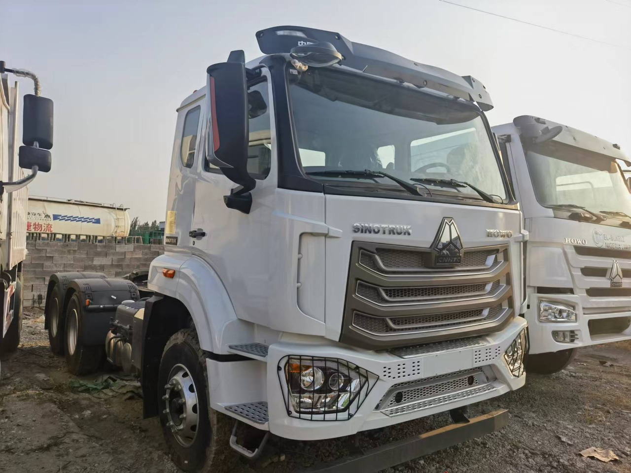 Sinotruk HOWO 6*4 Tractor - Tegljač: slika 4 Sinotruk HOWO 6*4 Tractor - Tegljač: slika 4