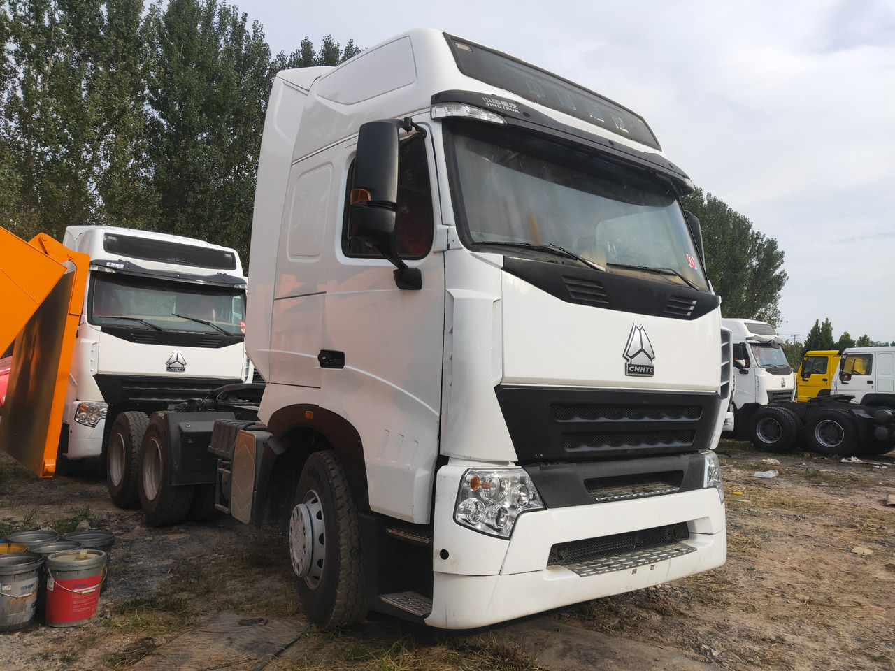 Tegljač Sinotruk HOWO A7 6*4 Tractor: slika 6