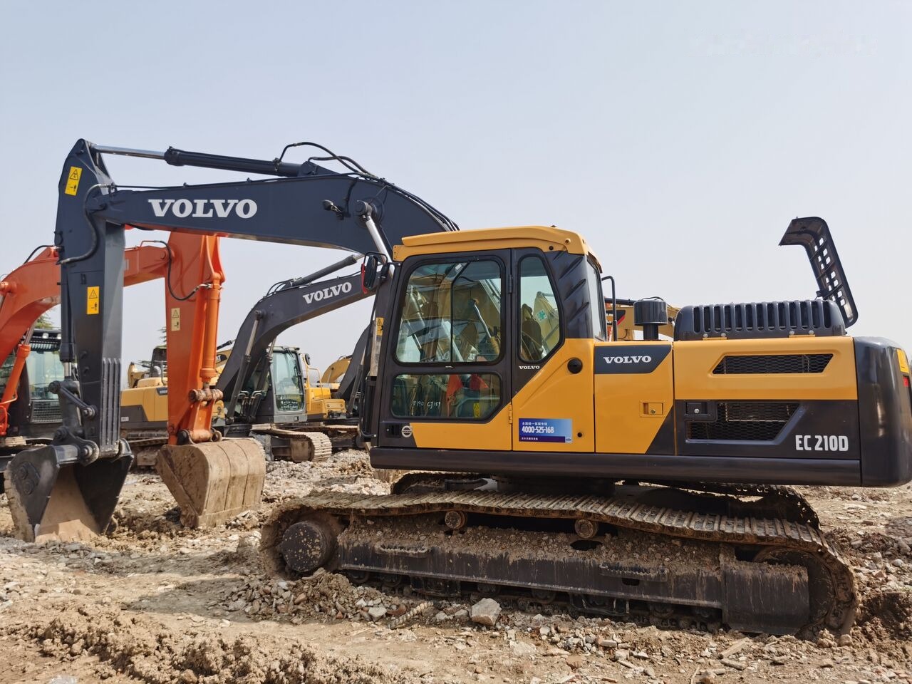 Volvo EC210D - Bager guseničar: slika 1 Volvo EC210D - Bager guseničar: slika 1