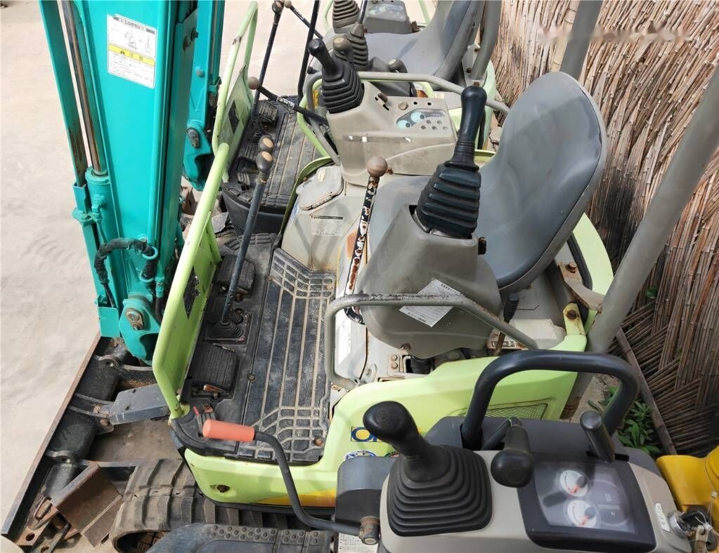 Yanmar Vio 17 - Mini bager: slika 4 Yanmar Vio 17 - Mini bager: slika 4