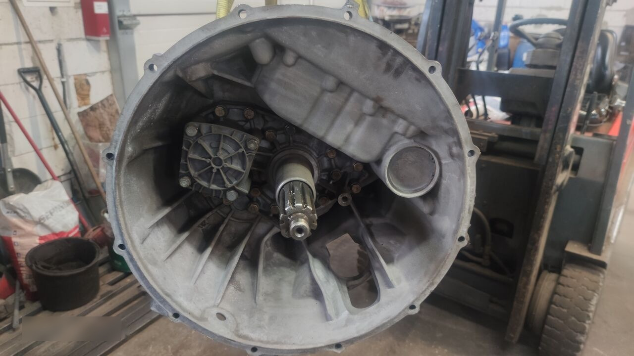 IVECO 12As1420TD IVECO Stralis truck - Menjač za Kamion: slika 2 IVECO 12As1420TD IVECO Stralis truck - Menjač za Kamion: slika 2