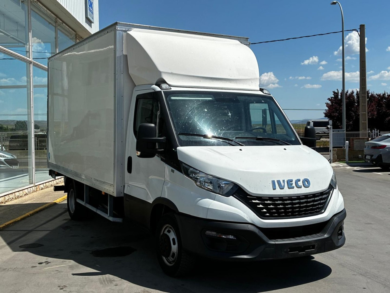 Caja cerrada IVECO 35C16 20m3 - Dostavno vozilo sa zatvorenim sandukom: slika 3 Caja cerrada IVECO 35C16 20m3 - Dostavno vozilo sa zatvorenim sandukom: slika 3