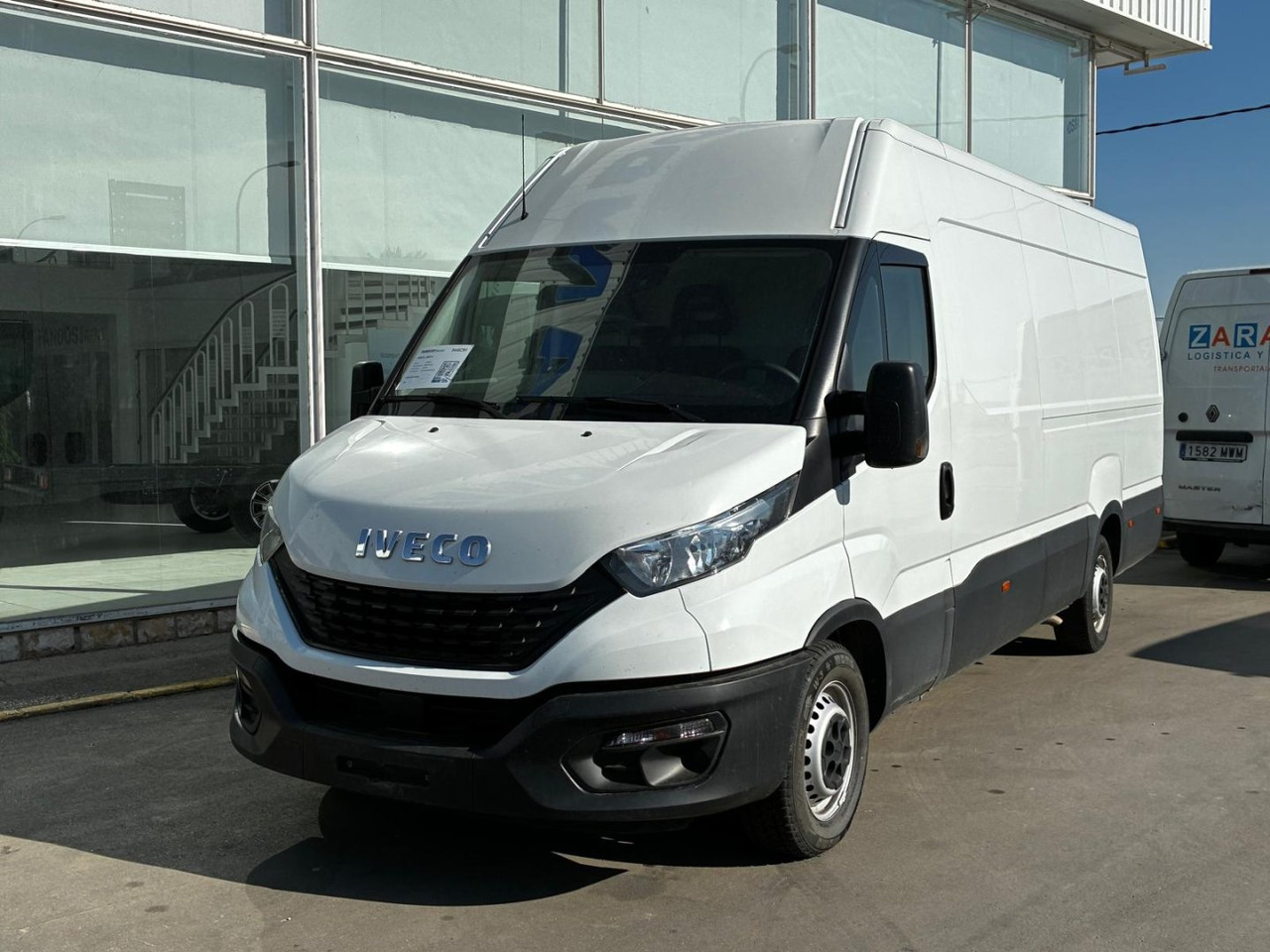 Furgón IVECO 35S14 V 16m3 - Furgon: slika 1 Furgón IVECO 35S14 V 16m3 - Furgon: slika 1