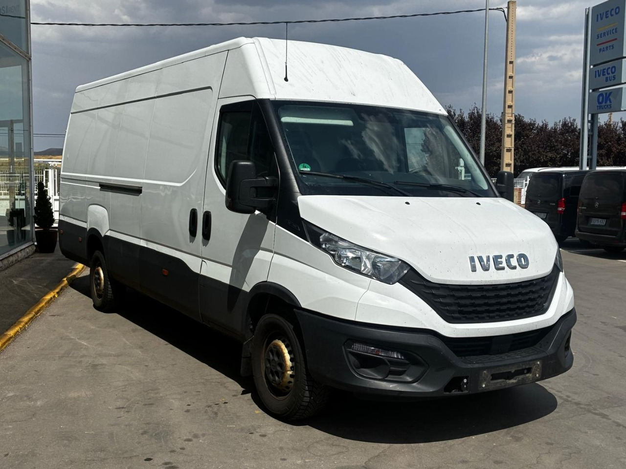 Furgón IVECO 35S14 V 16m3 - Furgon: slika 3 Furgón IVECO 35S14 V 16m3 - Furgon: slika 3