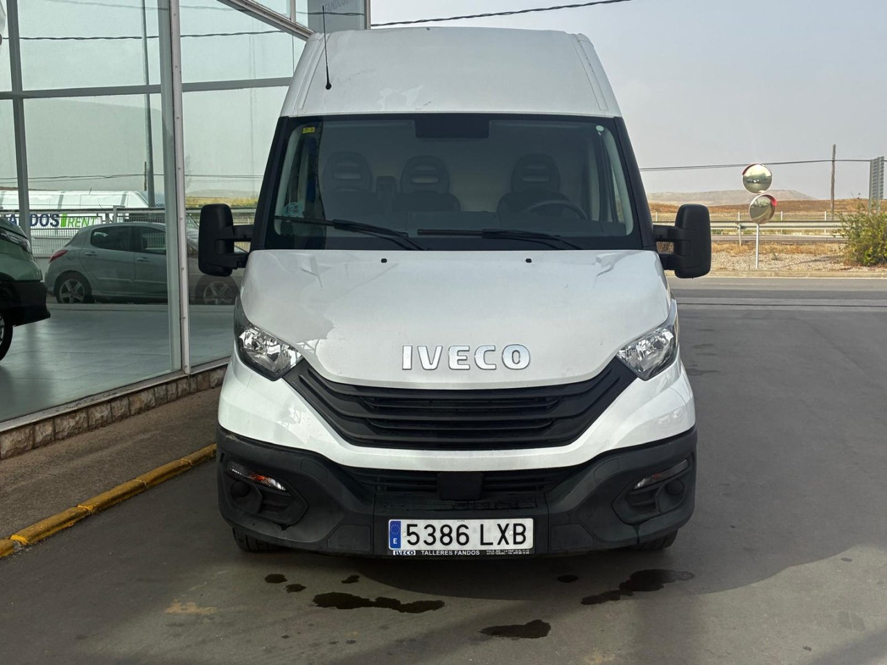 Furgón IVECO 35S16 12m3 - Furgon: slika 2 Furgón IVECO 35S16 12m3 - Furgon: slika 2