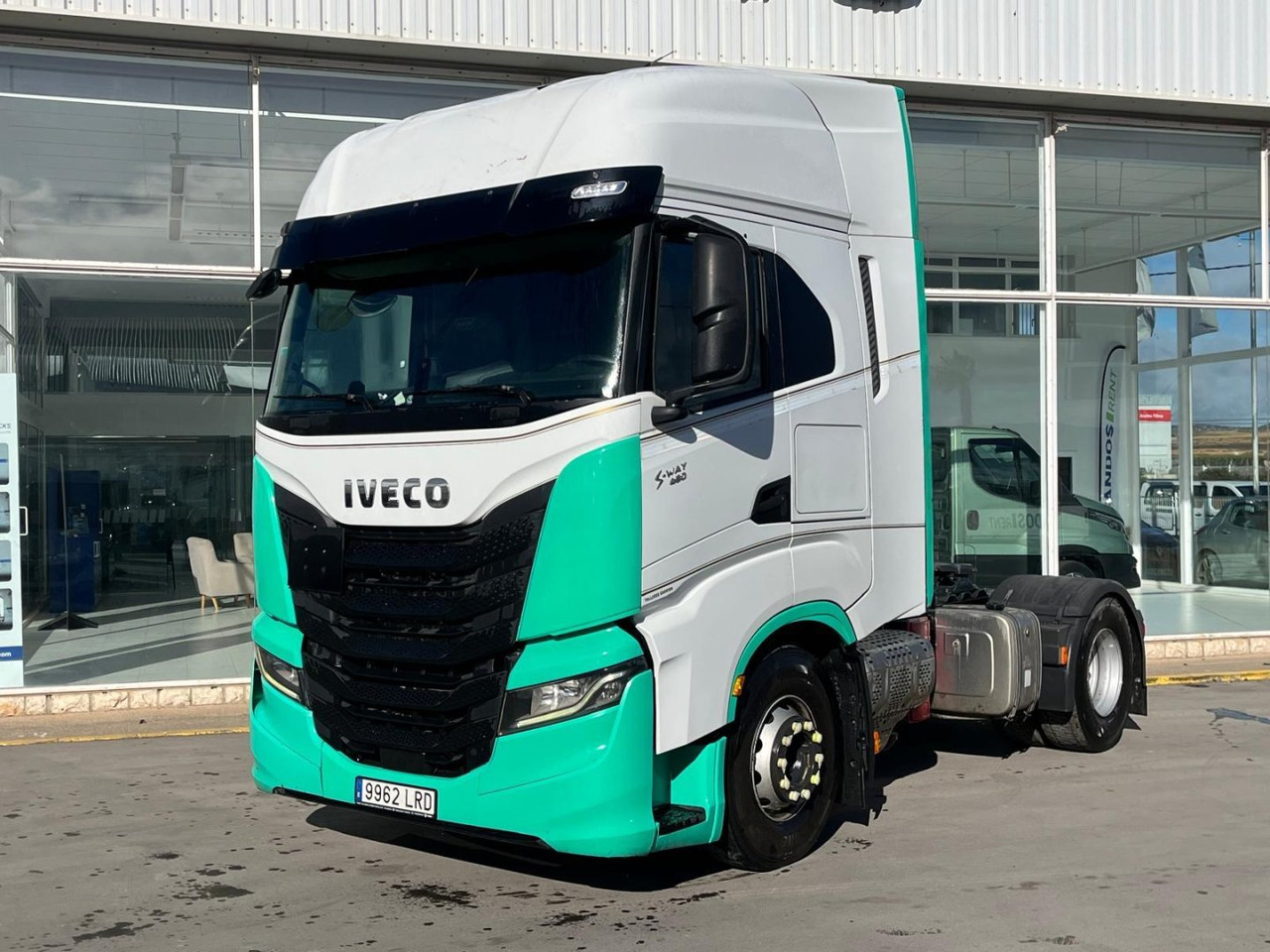 Cabeza Tractora IVECO 460 AUTOMATICO INTARDER - Tegljač: slika 1 Cabeza Tractora IVECO 460 AUTOMATICO INTARDER - Tegljač: slika 1