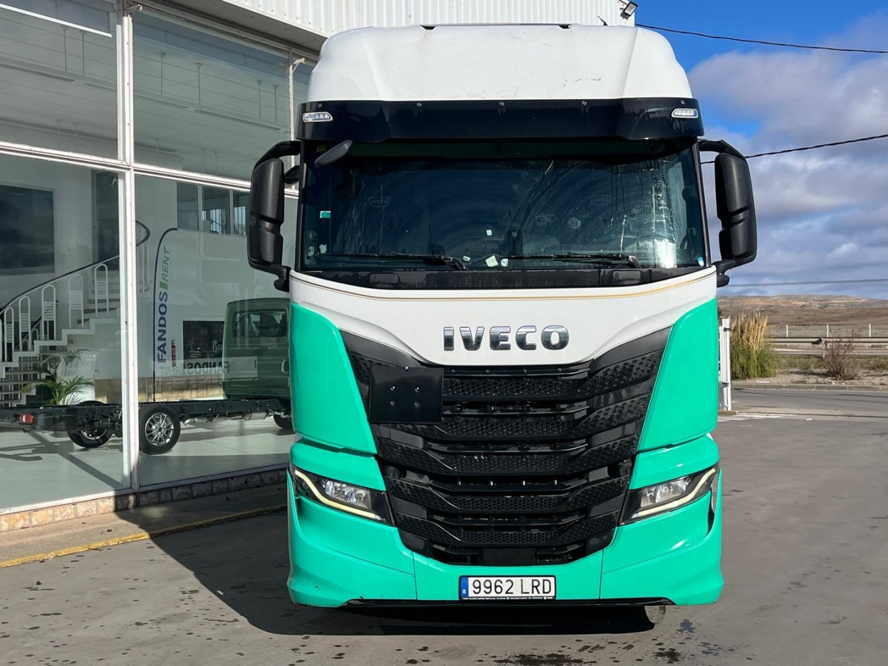 Cabeza Tractora IVECO 460 AUTOMATICO INTARDER - Tegljač: slika 2 Cabeza Tractora IVECO 460 AUTOMATICO INTARDER - Tegljač: slika 2