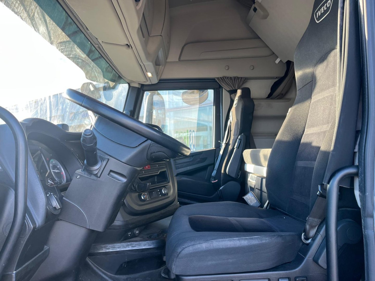 Cabeza Tractora IVECO S-WAY 510 AUTOMATICO CON INTARDER - Tegljač: slika 5 Cabeza Tractora IVECO S-WAY 510 AUTOMATICO CON INTARDER - Tegljač: slika 5