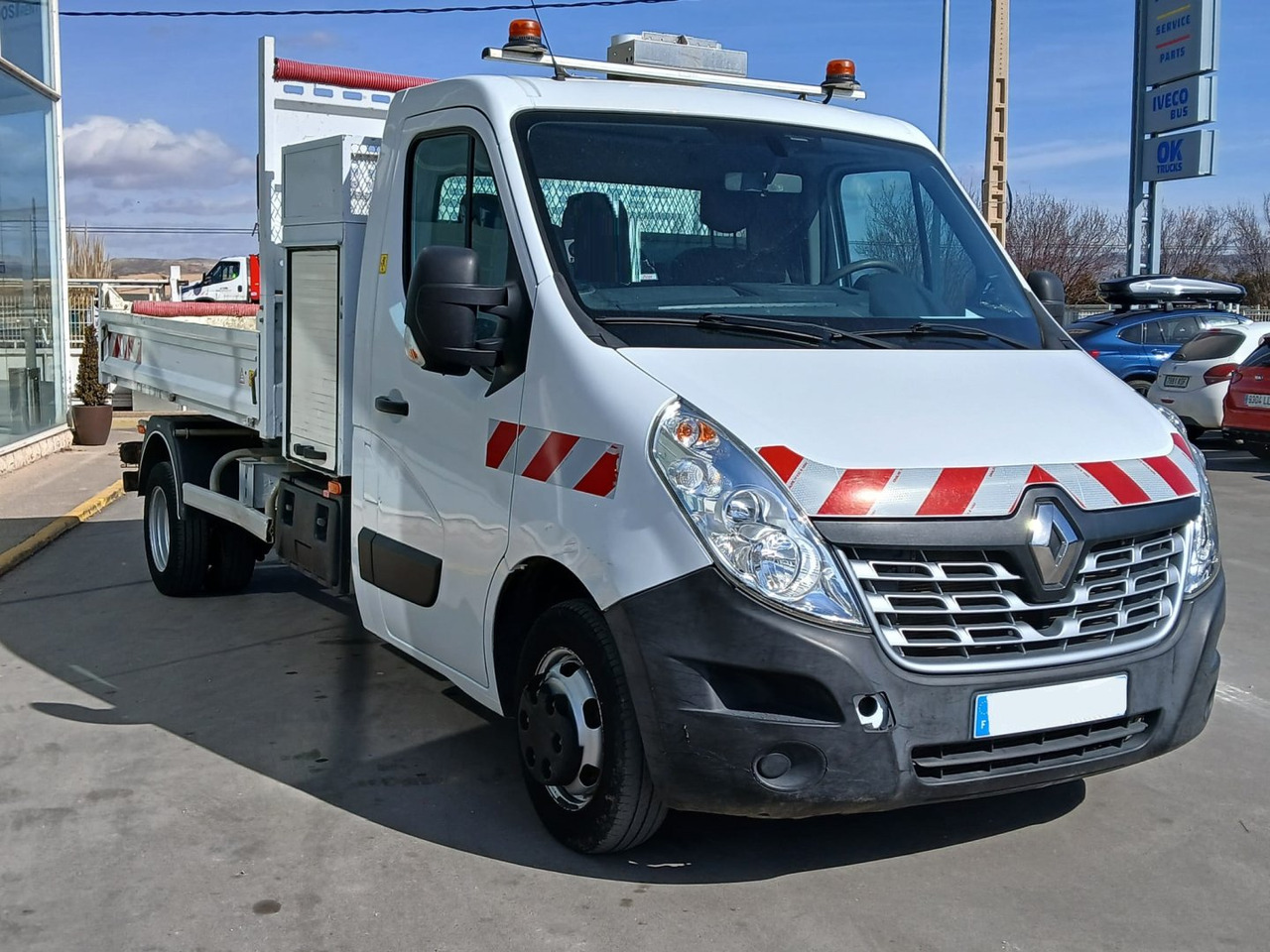 Volquete/Dumper Renault MASTER R3500 L3 2.3 - Dostavno vozilo istovarivač: slika 2 Volquete/Dumper Renault MASTER R3500 L3 2.3 - Dostavno vozilo istovarivač: slika 2
