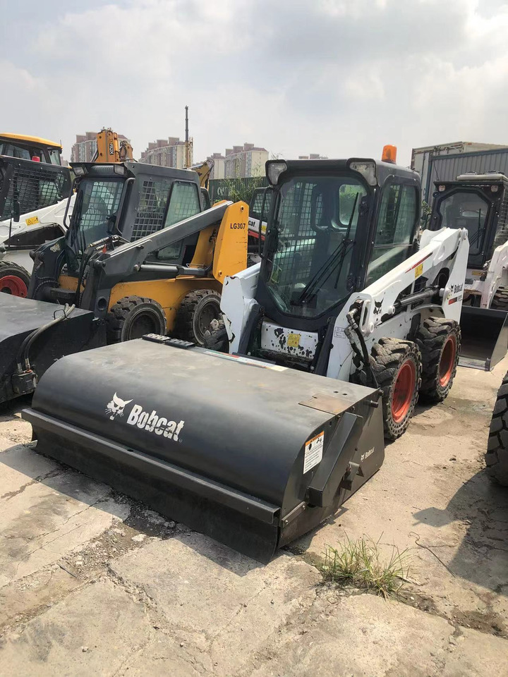 BOBCAT S550 - Mini utovarivač: slika 1 BOBCAT S550 - Mini utovarivač: slika 1