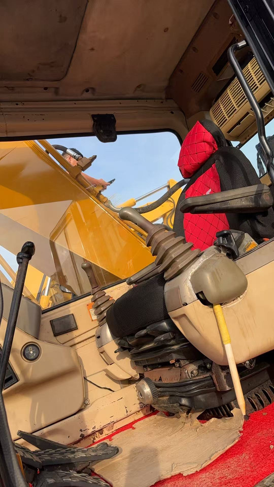 CAT 320BL - Bager guseničar: slika 2 CAT 320BL - Bager guseničar: slika 2