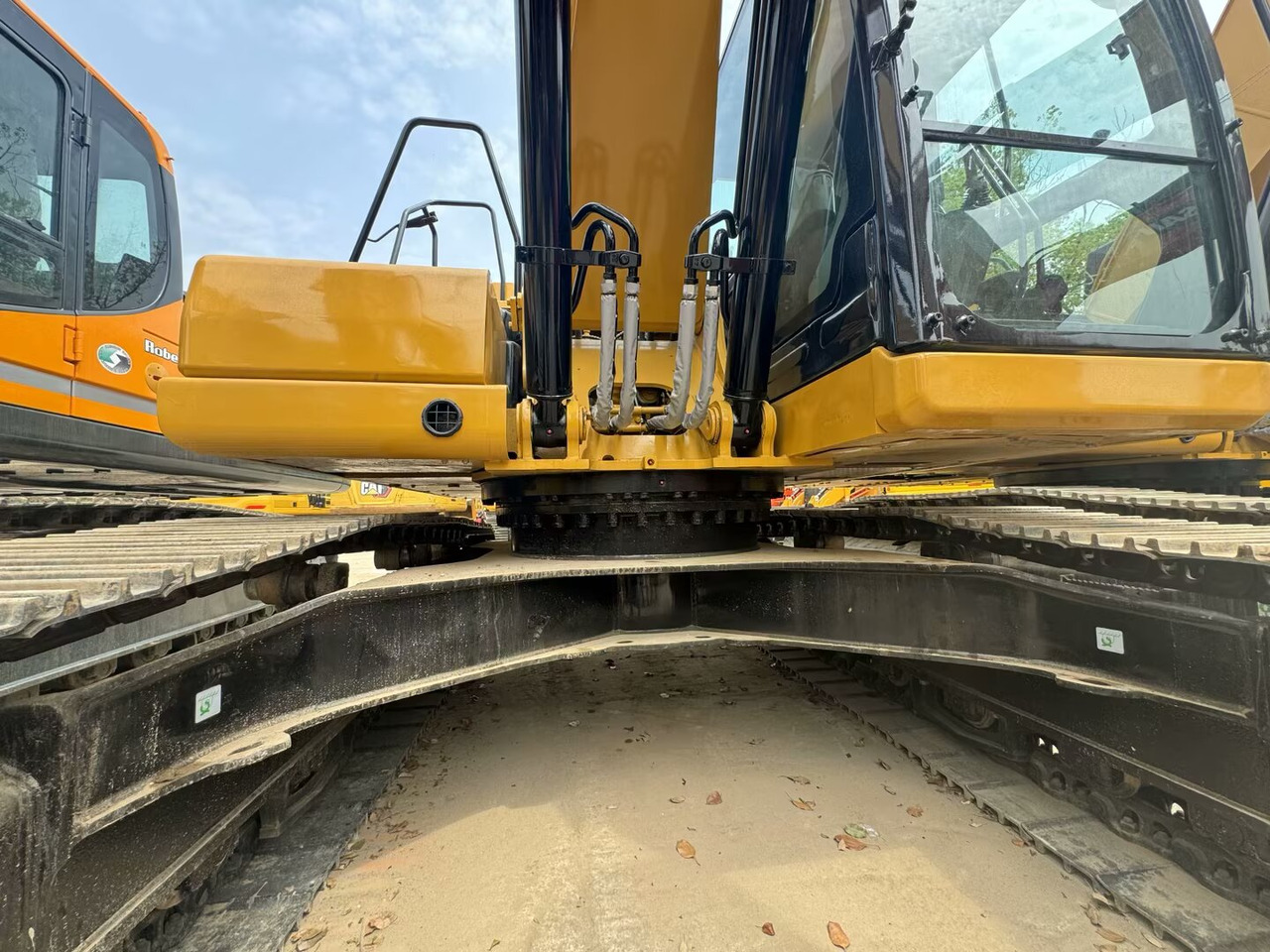 CATERPILLAR 323GC CAT 323 GC 330GC 320GC - Bager guseničar: slika 3 CATERPILLAR 323GC CAT 323 GC 330GC 320GC - Bager guseničar: slika 3