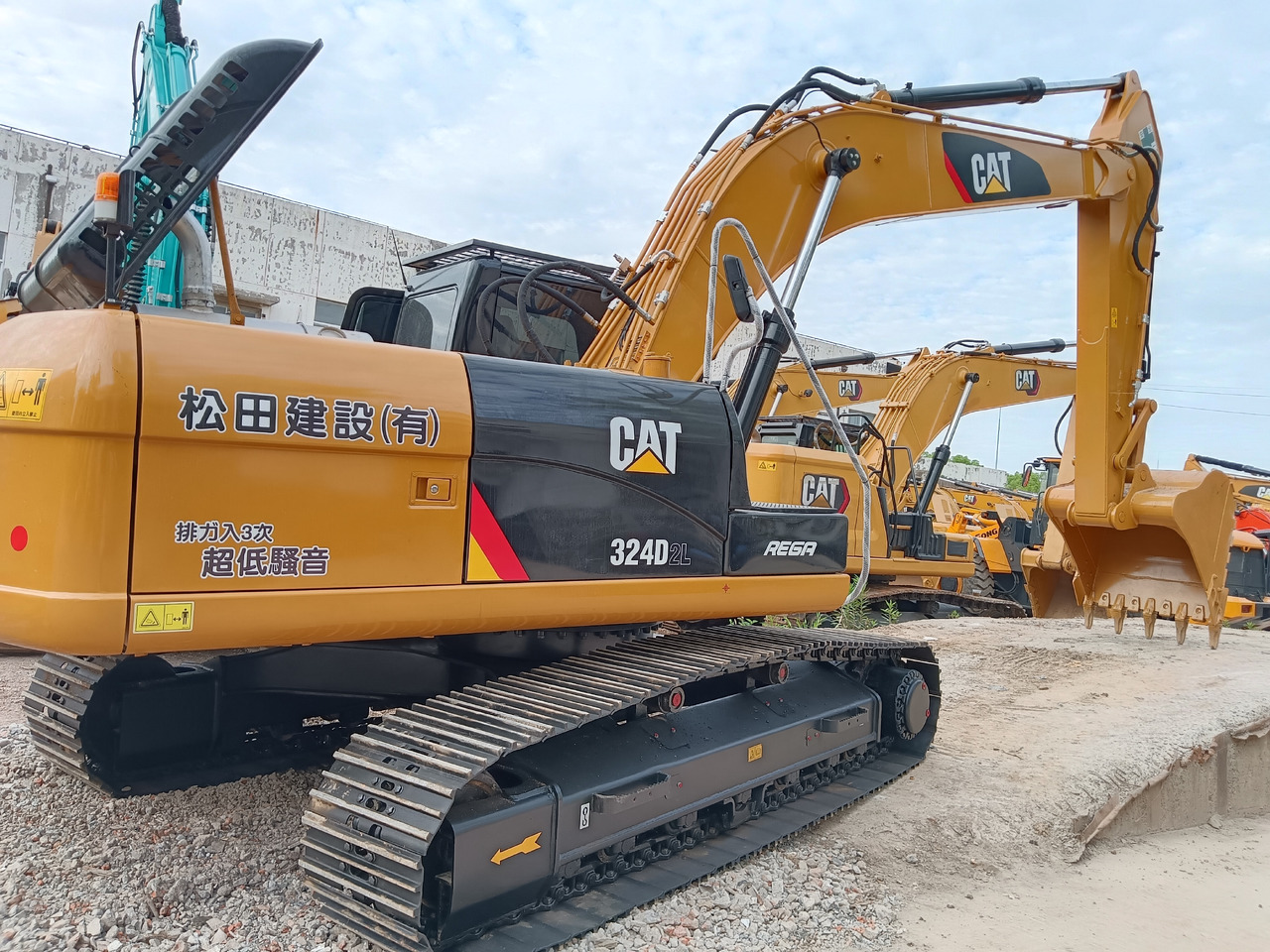 CATERPILLAR 324D2L CAT 324D - Bager guseničar: slika 1 CATERPILLAR 324D2L CAT 324D - Bager guseničar: slika 1
