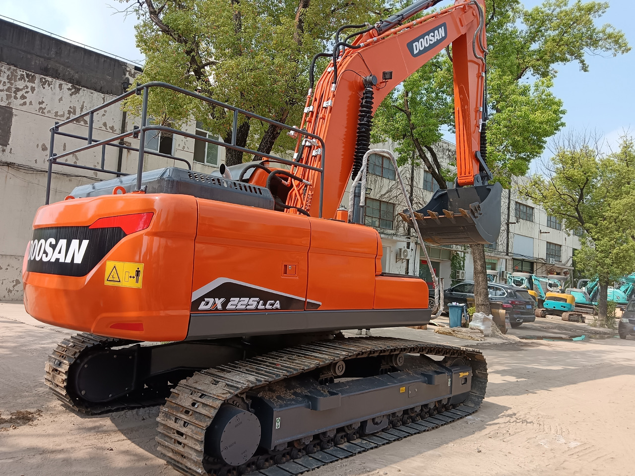 Bager guseničar DOOSAN DX225 LCA DX 225 LC - 9C: slika 1
