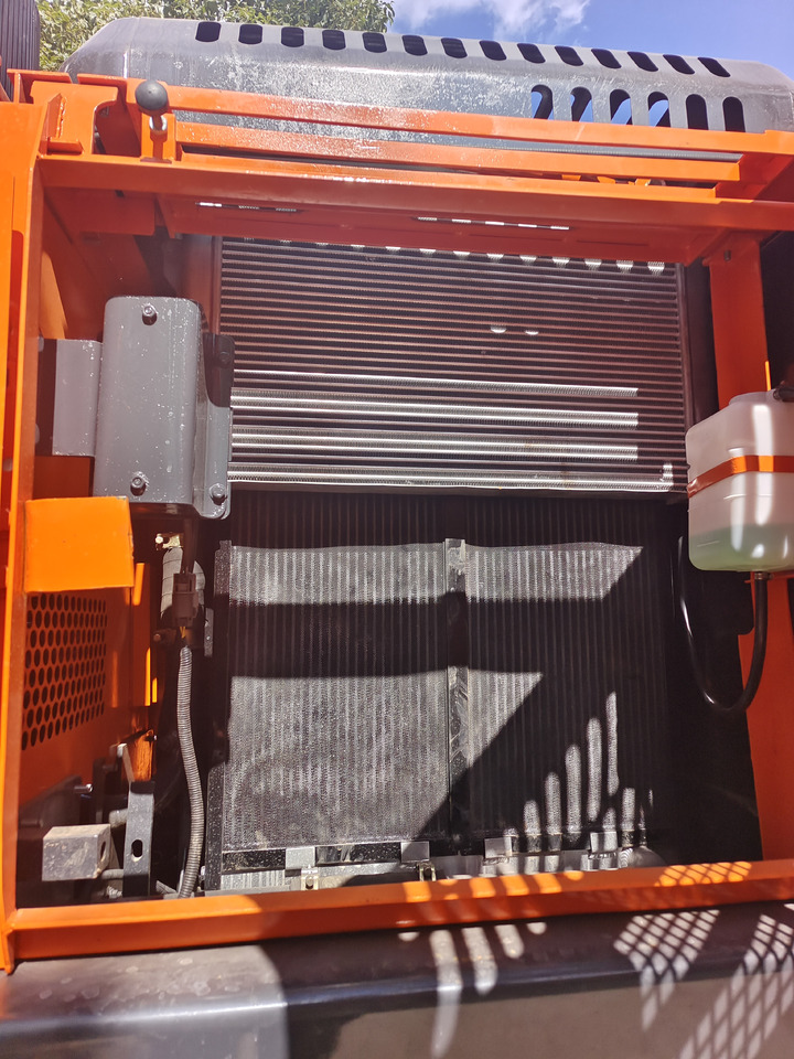 DOOSAN DX225LCA - Bager guseničar: slika 3 DOOSAN DX225LCA - Bager guseničar: slika 3