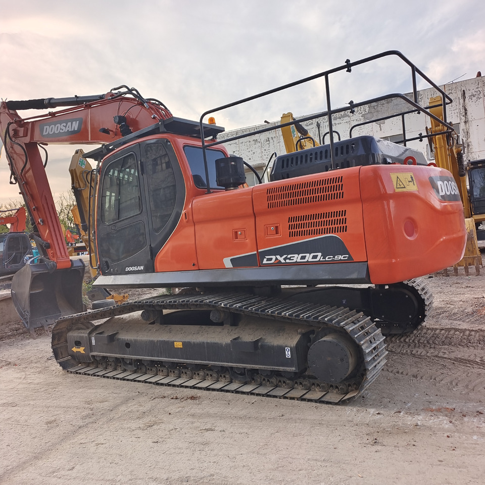 DOOSAN DX300 LCA DX300 LC-9C DX340 - Bager guseničar: slika 5 DOOSAN DX300 LCA DX300 LC-9C DX340 - Bager guseničar: slika 5