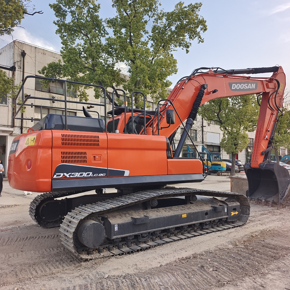 DOOSAN DX300LC-9C DX300LCA - Bager guseničar: slika 1 DOOSAN DX300LC-9C DX300LCA - Bager guseničar: slika 1