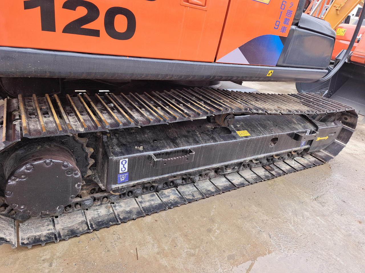 HITACHI ZX120 - Bager guseničar: slika 2 HITACHI ZX120 - Bager guseničar: slika 2