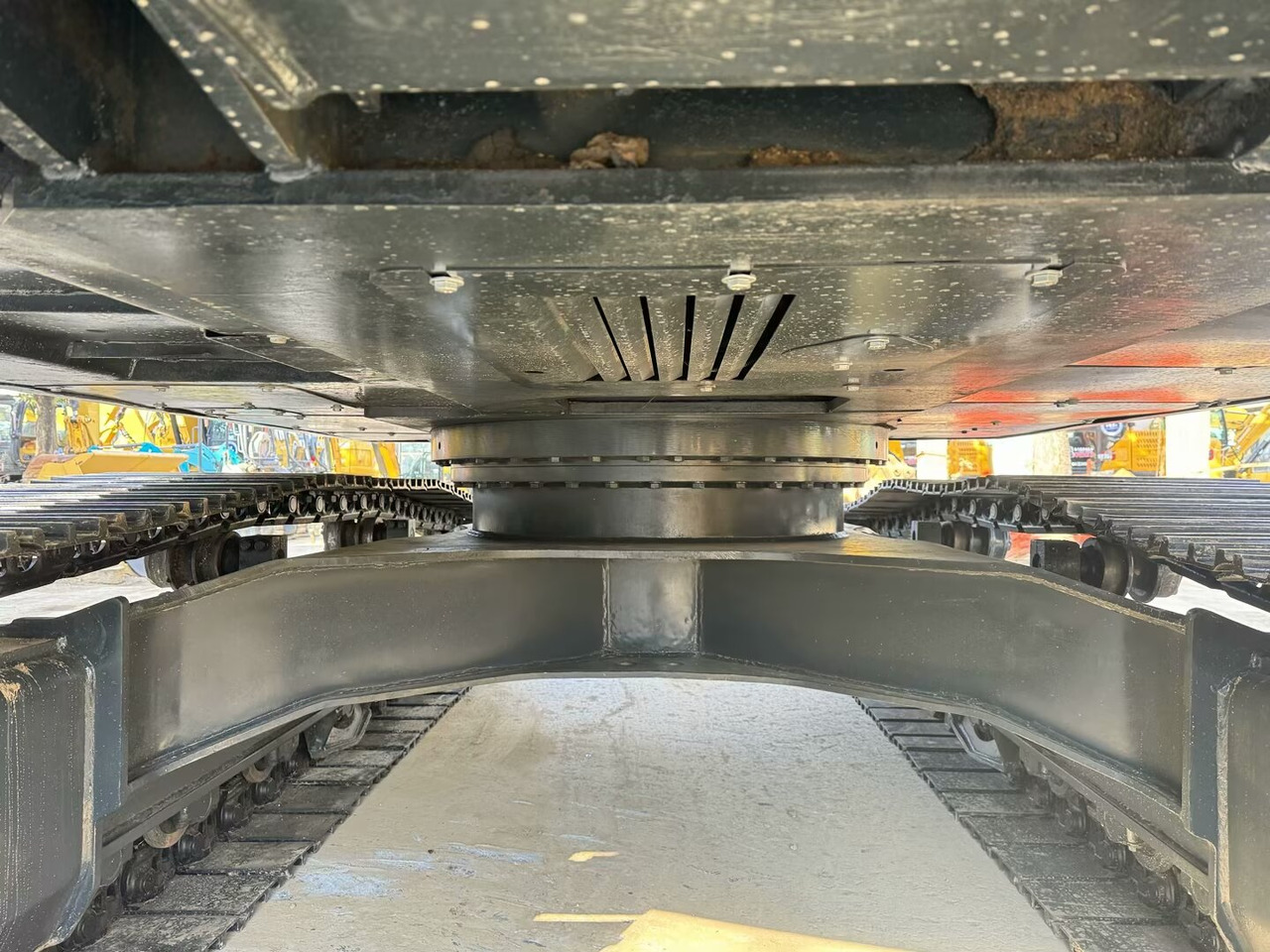 HYUNDAI 220LC-9S 220LC-9T - Bager guseničar: slika 3 HYUNDAI 220LC-9S 220LC-9T - Bager guseničar: slika 3