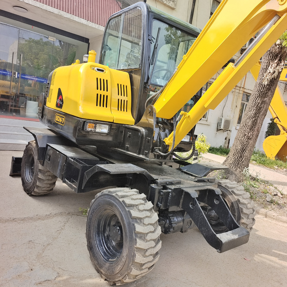 HYUNDAI 60W-7 - Bager točkaš: slika 4 HYUNDAI 60W-7 - Bager točkaš: slika 4